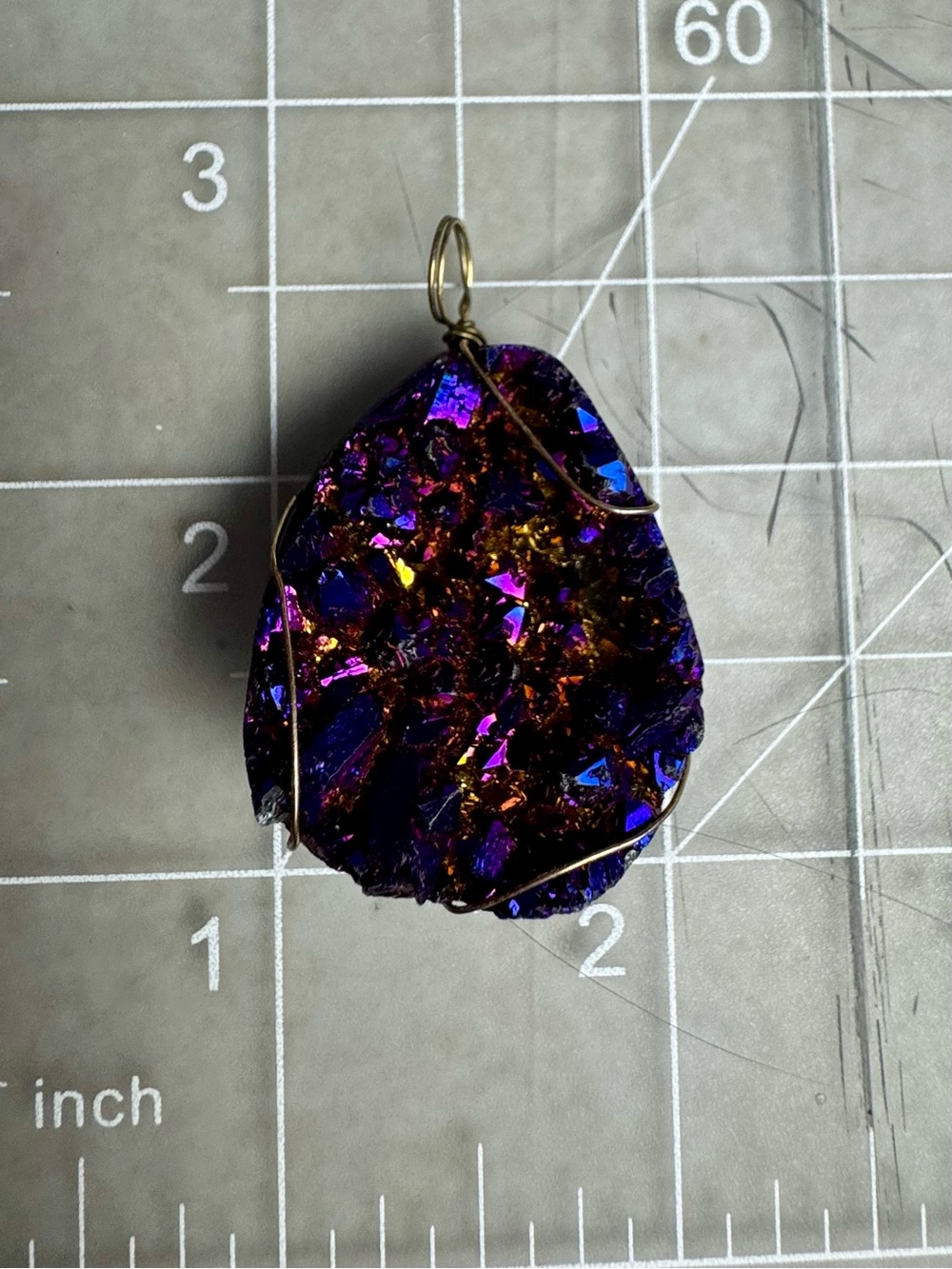 Dark rainbow, Iridescent Druzy Pendant Necklace - Purple & Gold Sparkle